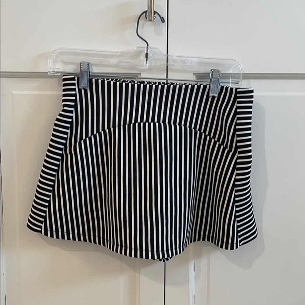 American Eagle Skort